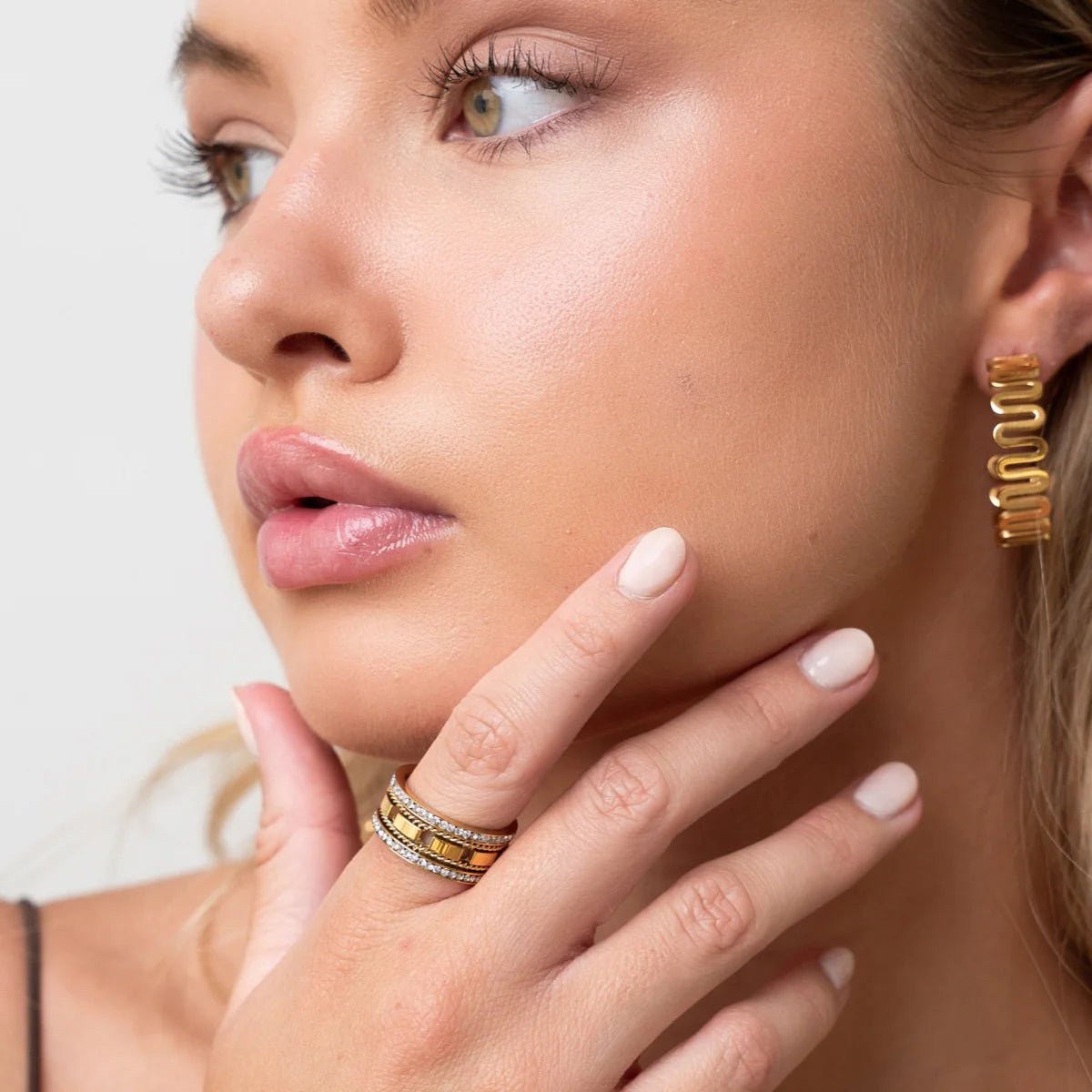 Impulse Statement Ring – 18K Gold Plated