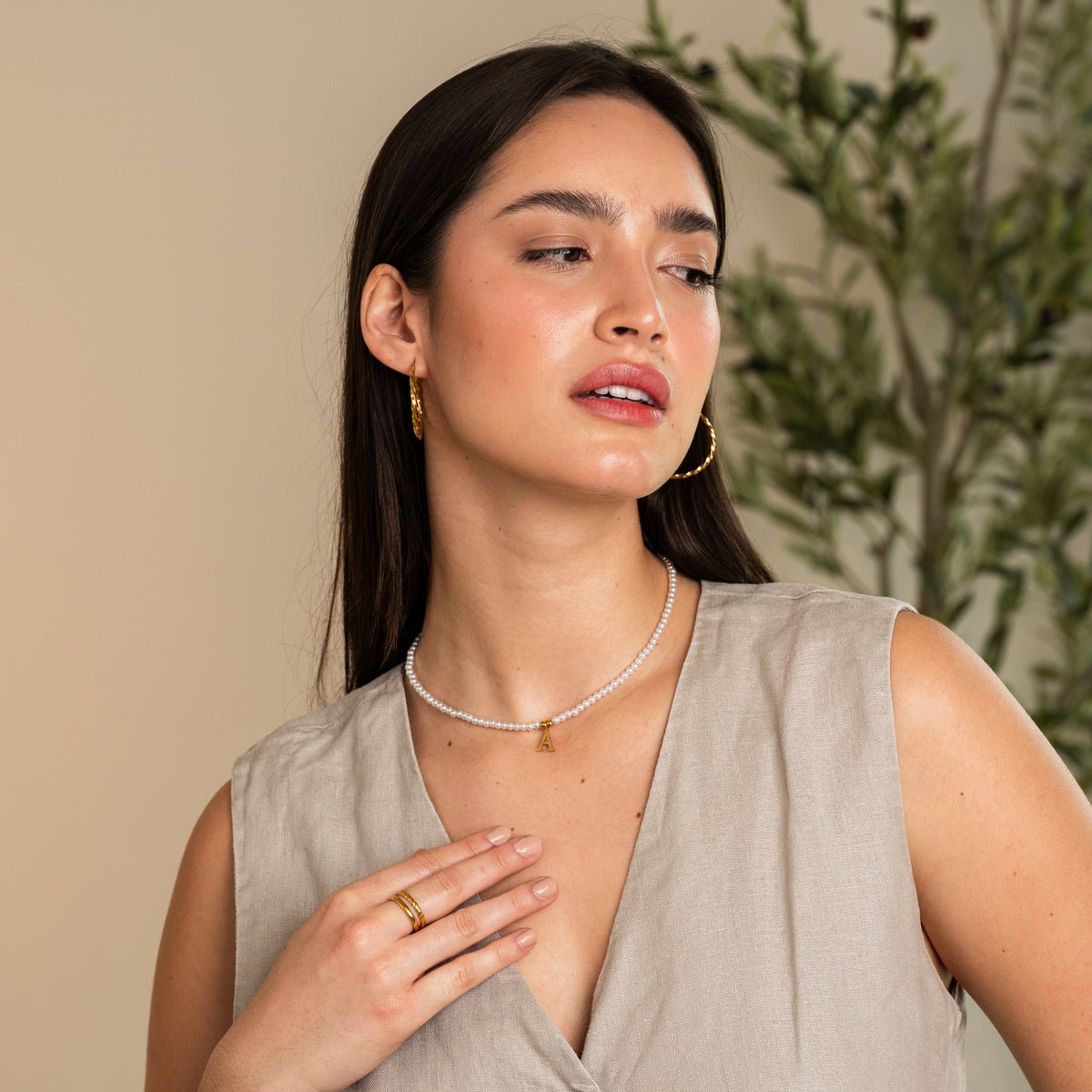 Lumine Pearl Initial Necklace – 18K Gold Plated