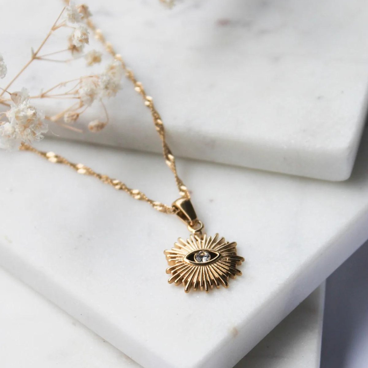 Elyos Eye Necklace – 18K Gold Triple Plated