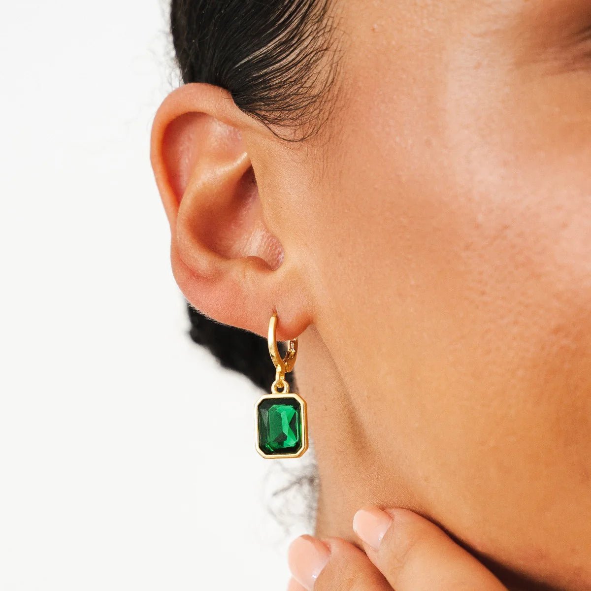 Emerelle Green Crystal Hoops – 18K Gold Plated
