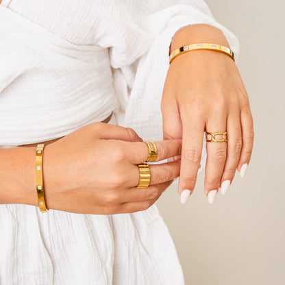 Link Adjustable Ring – 18K Gold Plated 