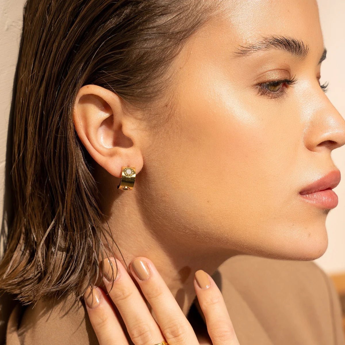 Rotating Roman Numeral Earrings – 18K Gold Plated