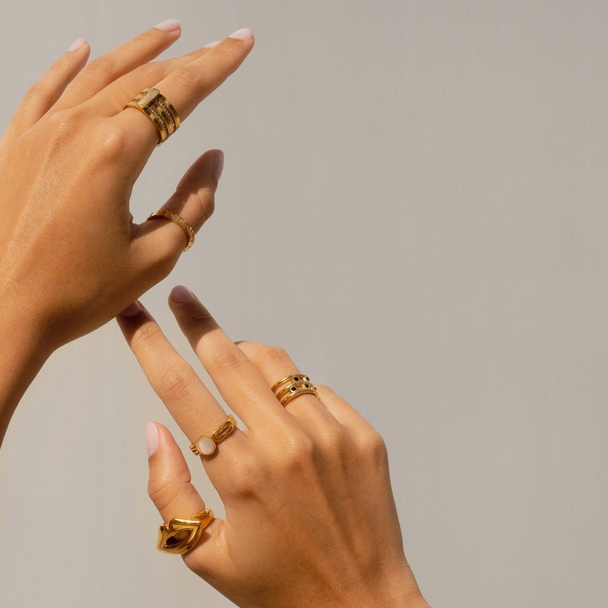 Melina Adjustable Ring – 18K Gold Plated 