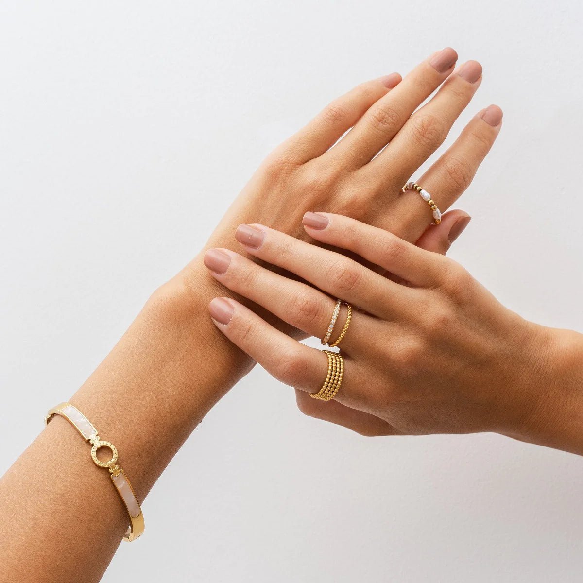 Iconic Sphere Ring – 18K Gold Plated