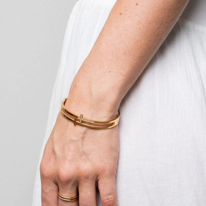 Seraphine Cross Bracelet – 18K Gold Plated | Rosarat