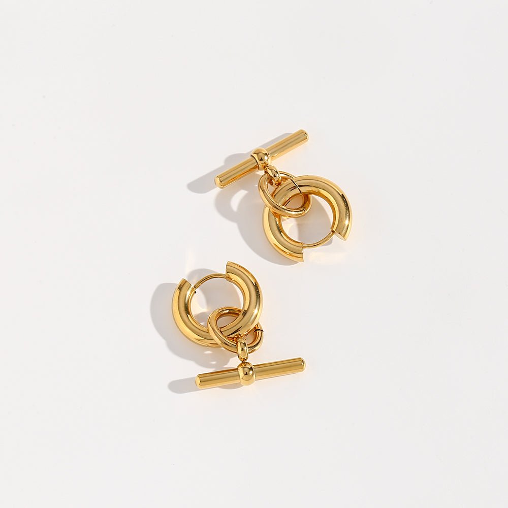 T-Bar Earrings – 18K Gold Plated