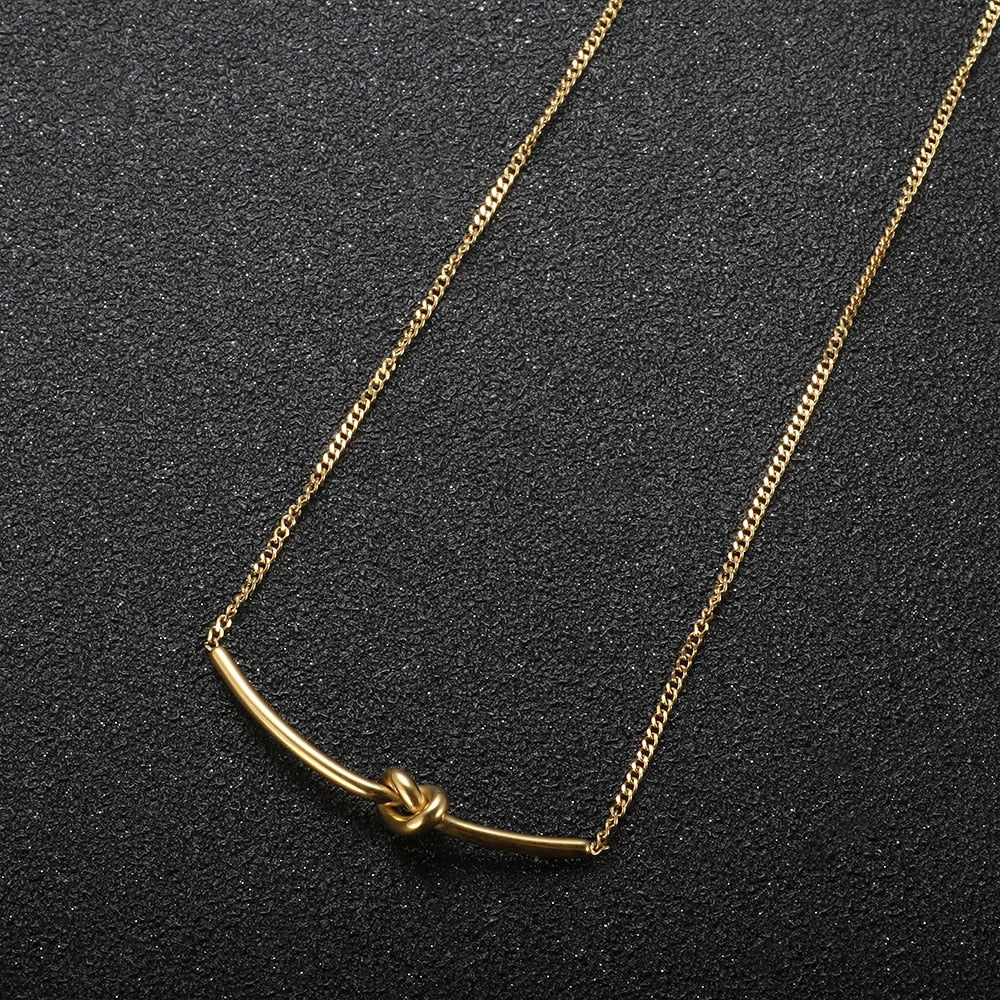 Knot Charm Necklace – 18K Gold Triple Plated