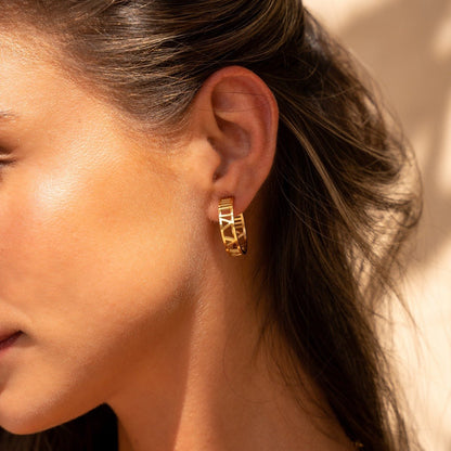 Roman Era Hoop Earrings – 18K Gold Plated