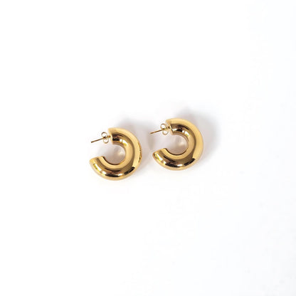 Liora Chunky Hoop Earrings – 18K Gold Plated