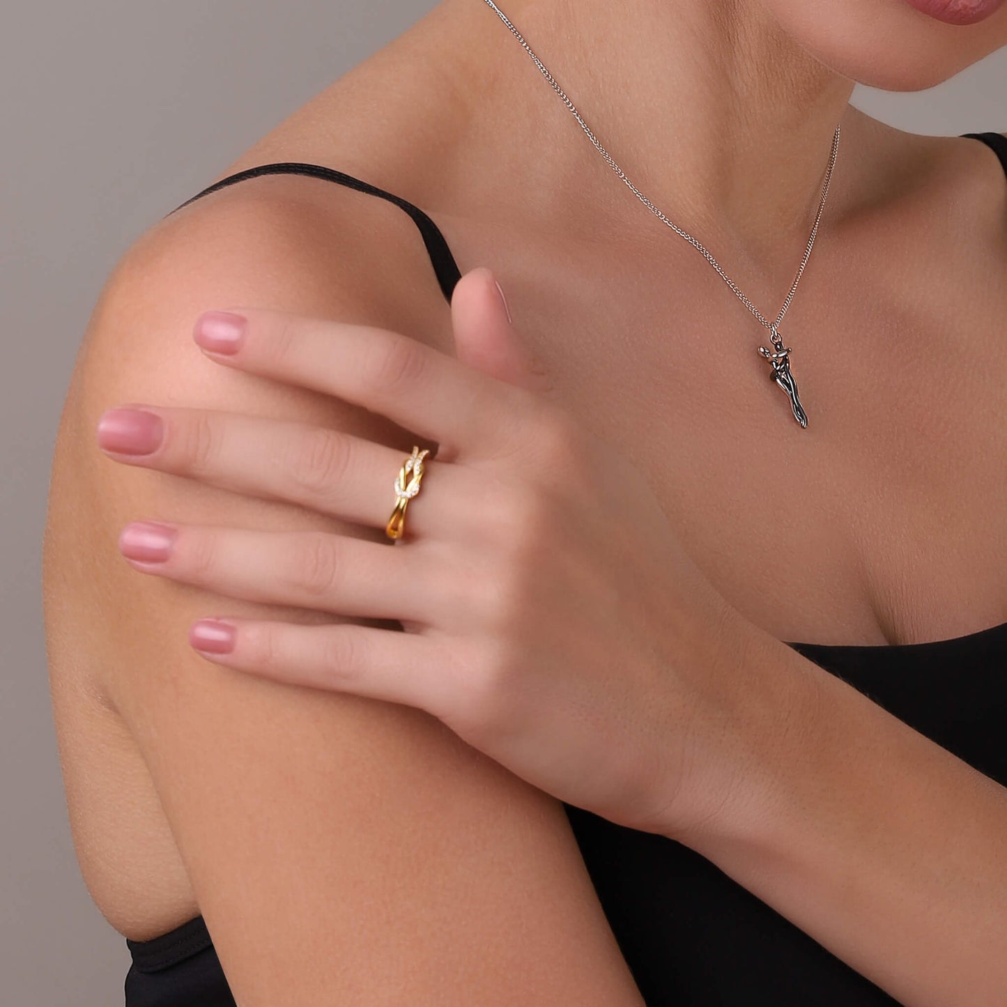 Knot Ring 