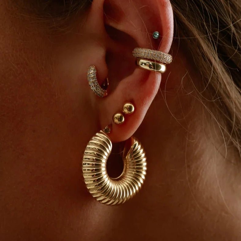 Valenza Bold Hoop Earrings – 18K Gold Plated 