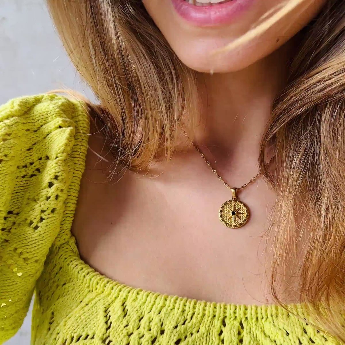 Compass Star Necklace – 18K Gold Plated