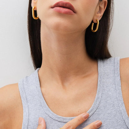 Nora Gold Hoop Earrings – 18K Gold Plated