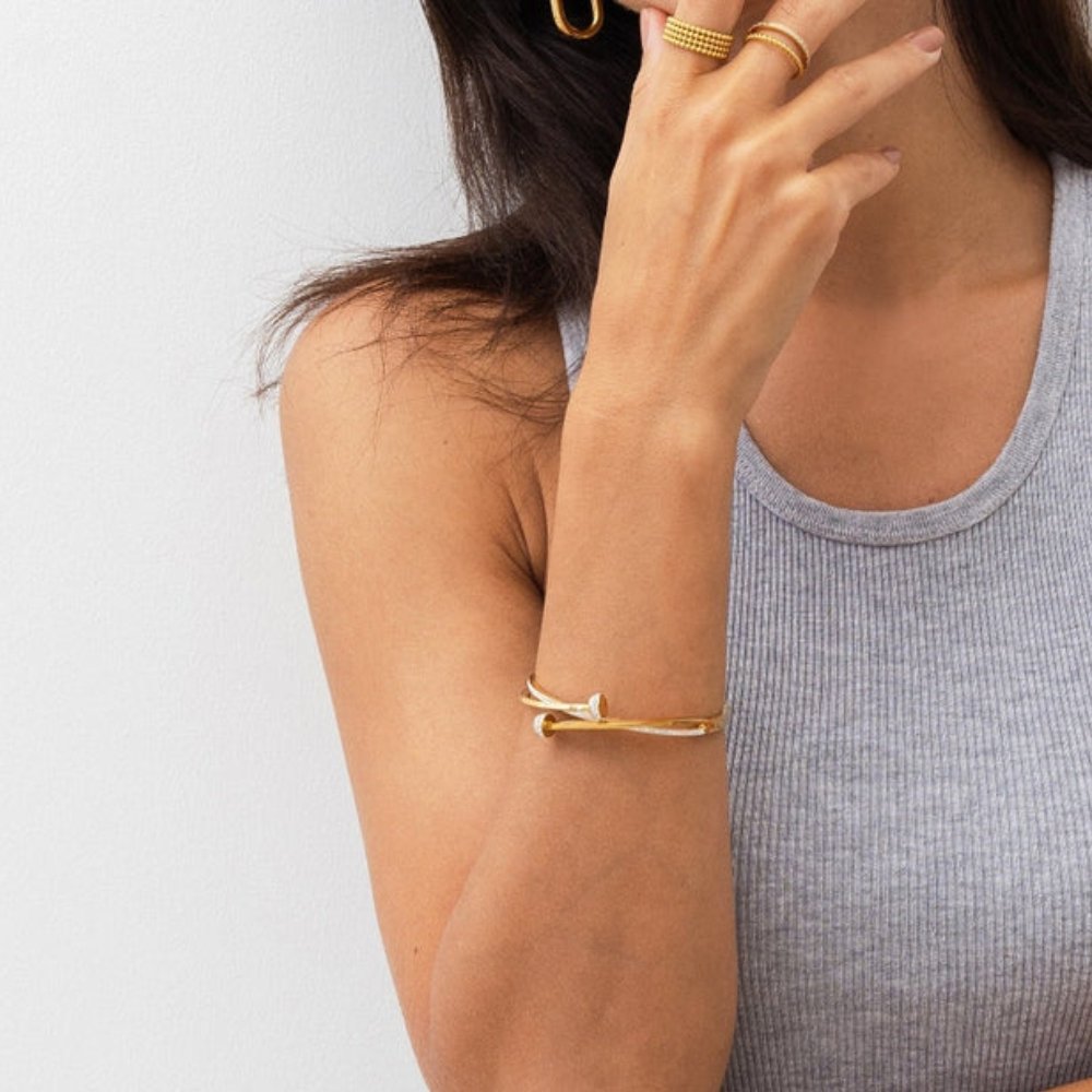 Nail Luxe Cuff – 18K Gold Plated with Zirconia | Rosarat