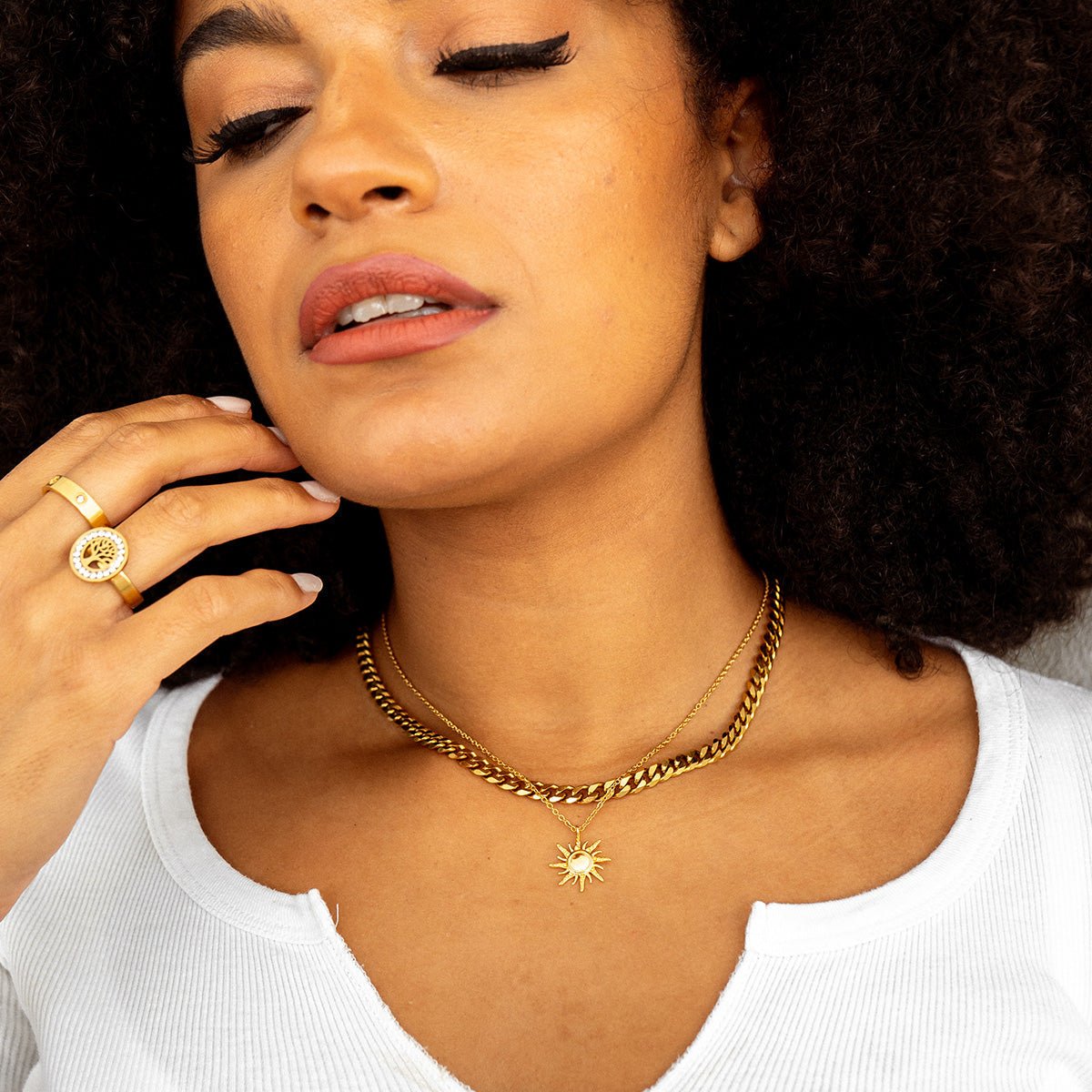 Solstice Pendant Necklace – 18K Gold Plated