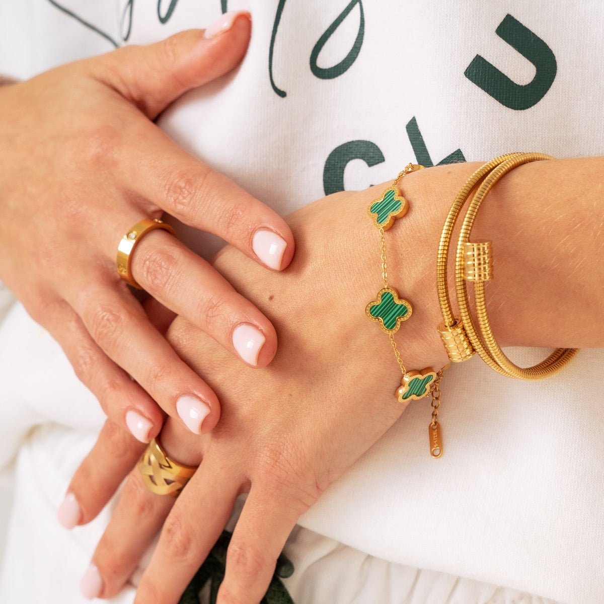 Eterna Spiral Cuff – 18K Gold Plated | Rosarat