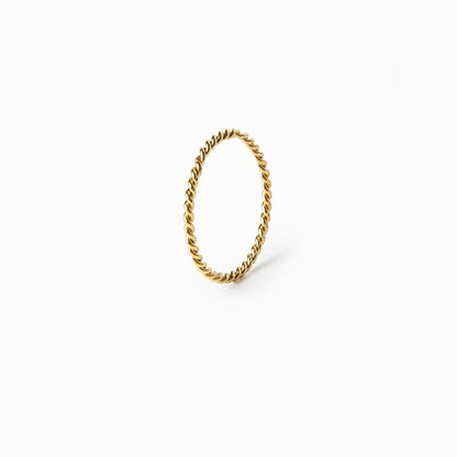 Twist Ring – 18K Gold Plated