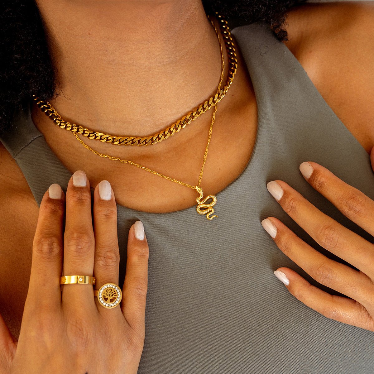 Serpentine Pendant Necklace – 18K Gold Triple Plated 