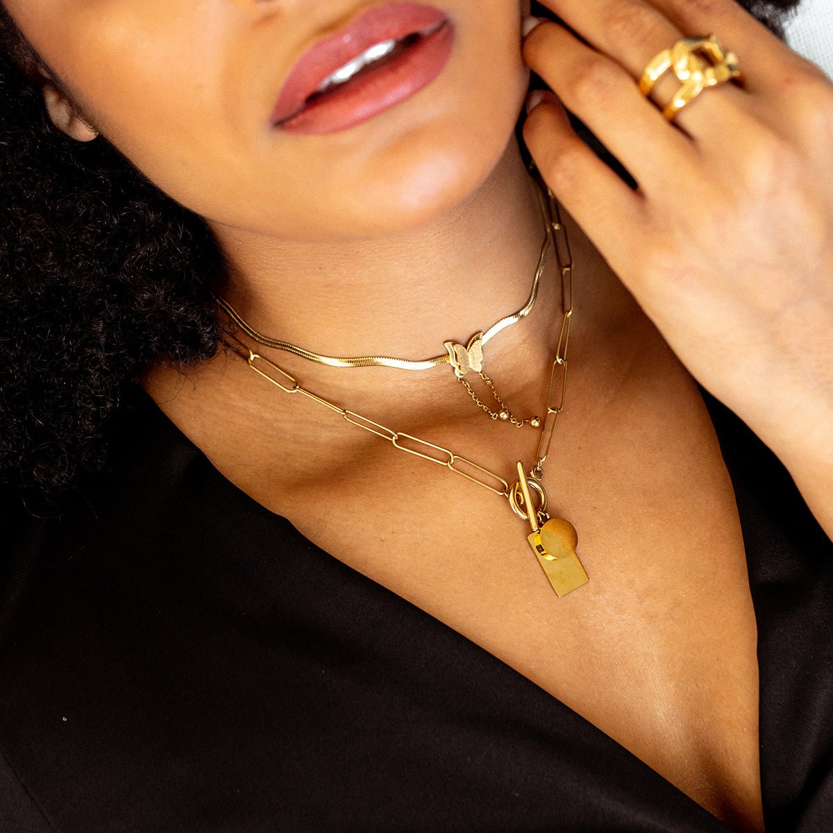 Aurelia Butterfly Mesh Necklace – 18K Gold Triple Plated 