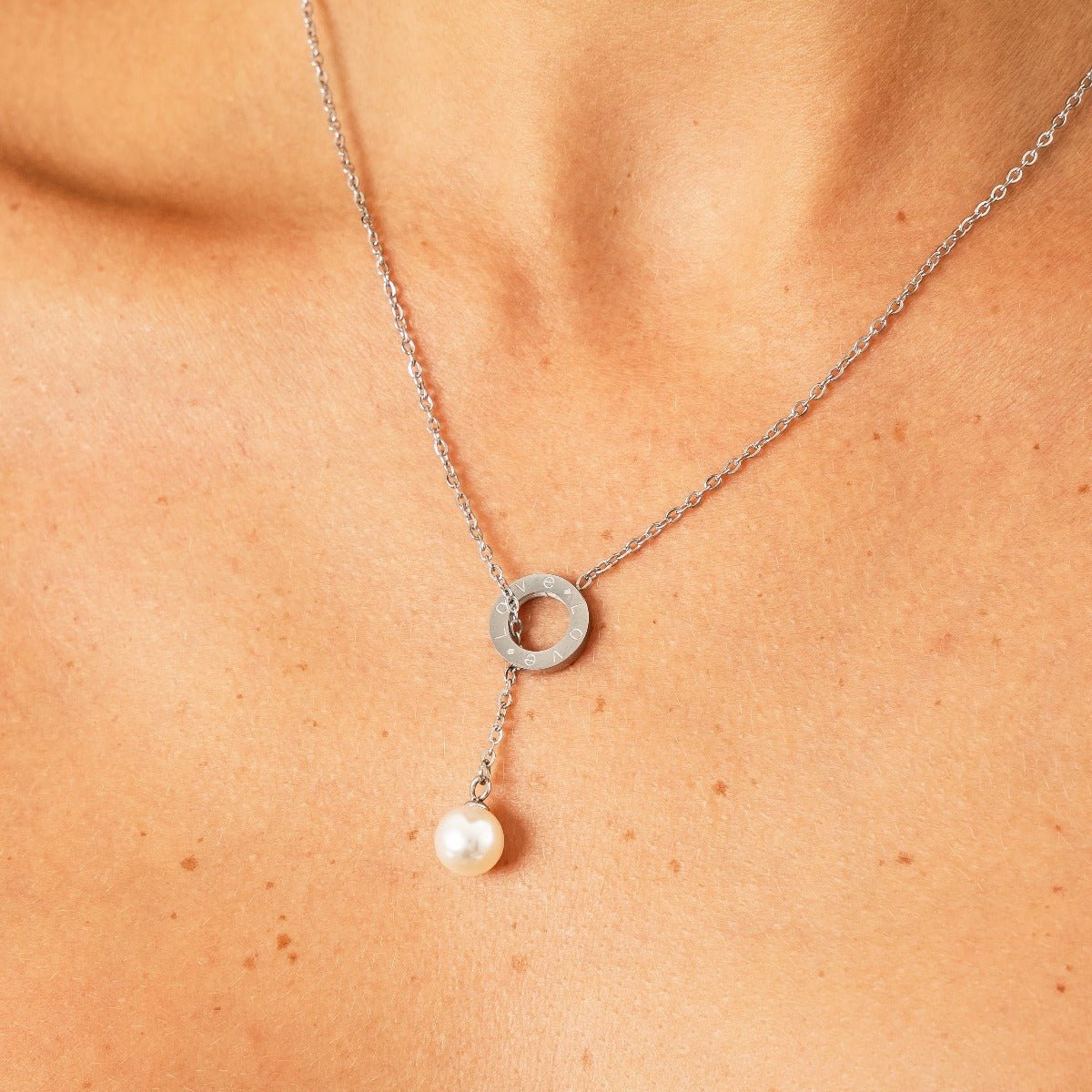 Sorelle Pearl Necklace – Rhodium Plated Silver