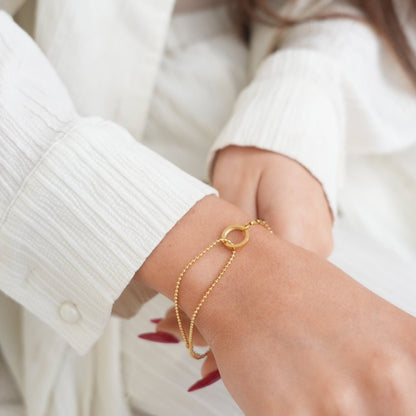 Une Bracelet Plated in 18k Gold 