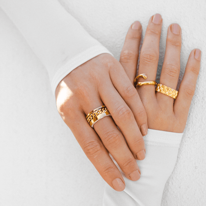 Zircon Link Ring – 18K Gold Plated 