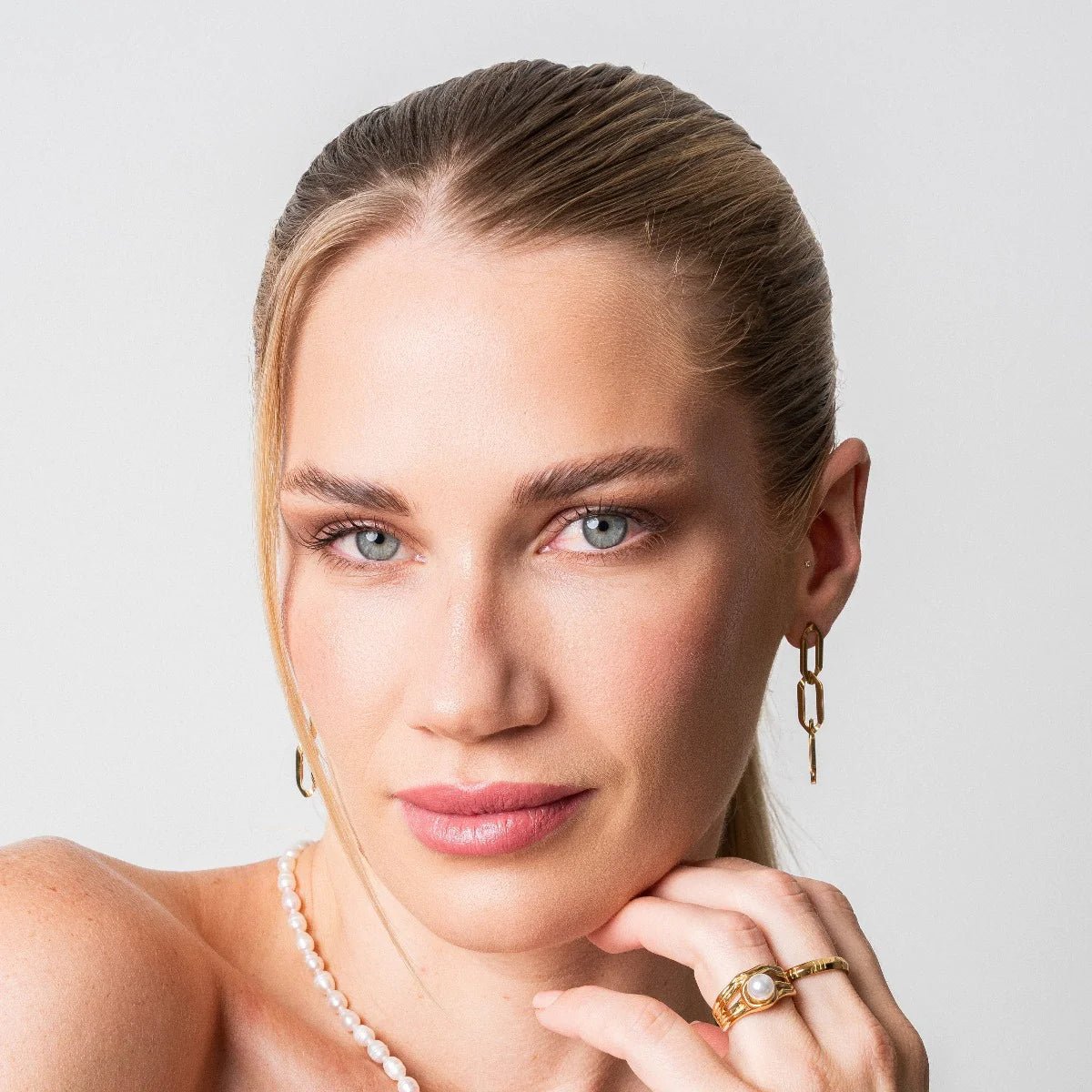 Eterna Link Drop Earrings – 18K Gold Plated