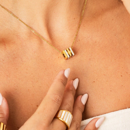 Ruvion Necklace – 18K Gold Plated 