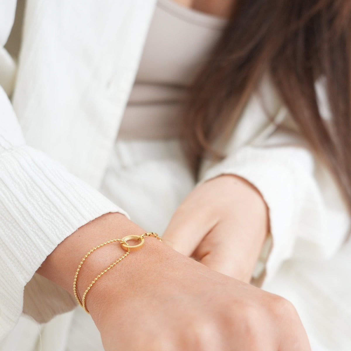 Une Bracelet Plated in 18k Gold 