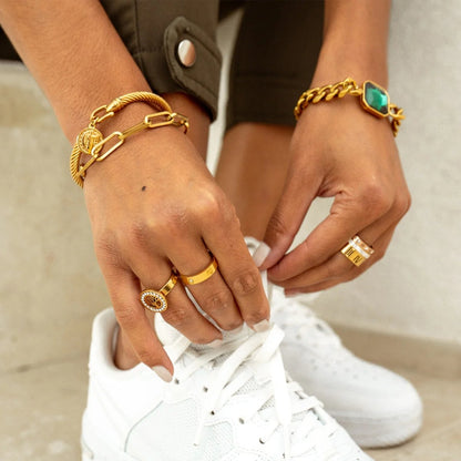 Classic Inspiration Ring – 18K Gold Plated